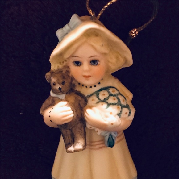 Jan Hagara's Miniature Ornament "Mey" - Picture 1 of 3